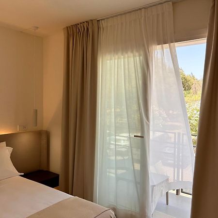 Vireo Rooms Санта-Мария-Наварезе Экстерьер фото