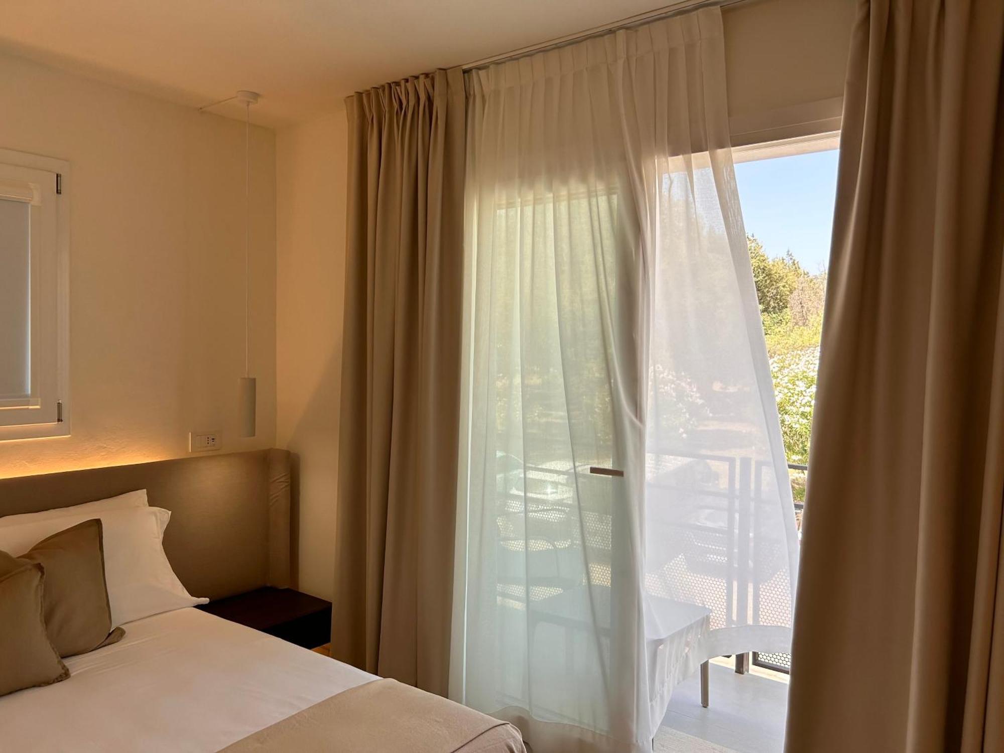 Vireo Rooms Санта-Мария-Наварезе Экстерьер фото